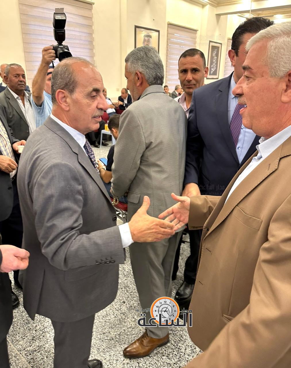 Madar Al-Saa Images 0.042588610051935705