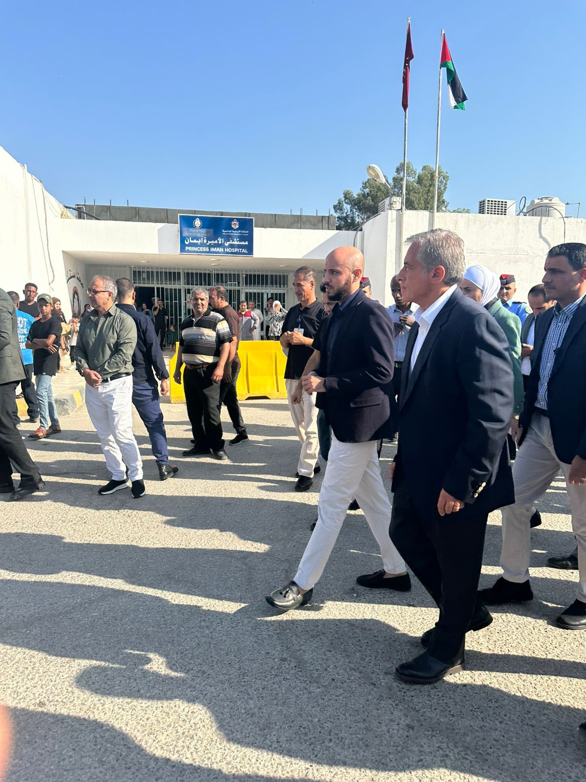 Madar Al-Saa Images 0.11480095327941275