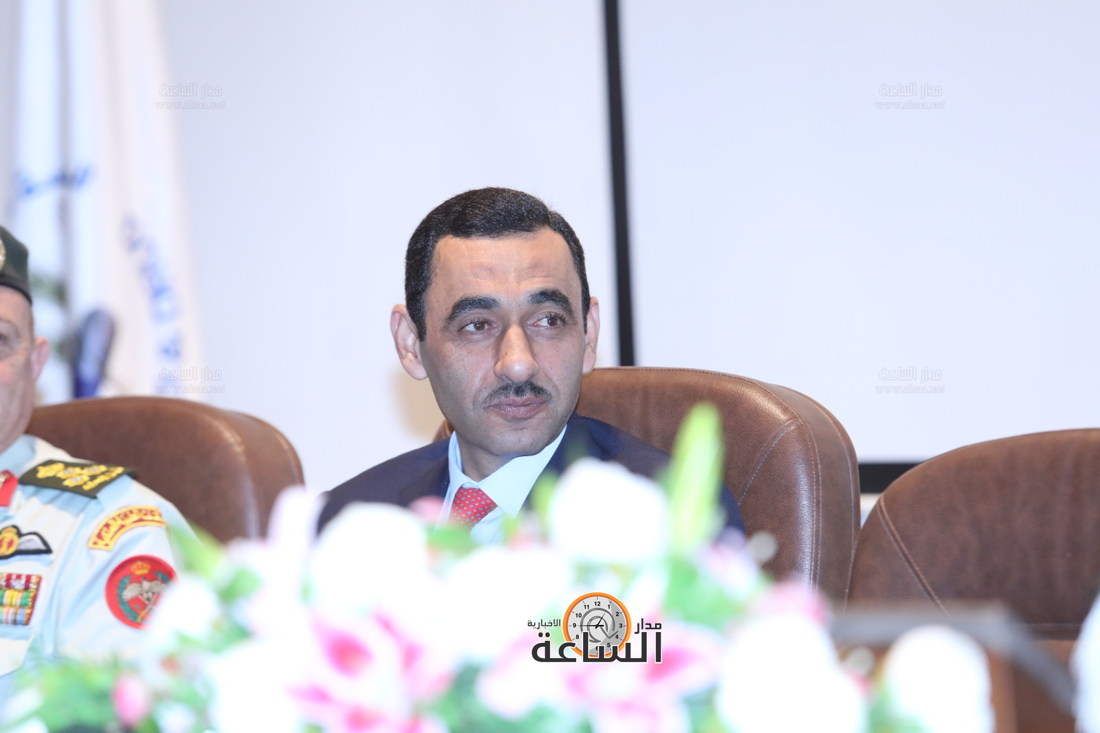 Madar Al-Saa Images 0.32871543911920575