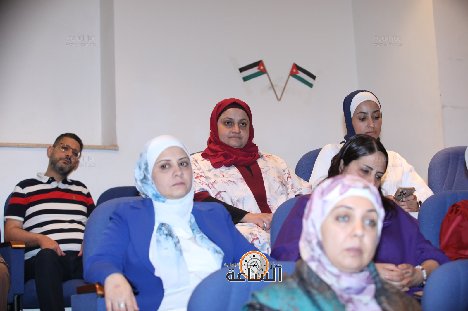 Madar Al-Saa Images 0.2963626914250632