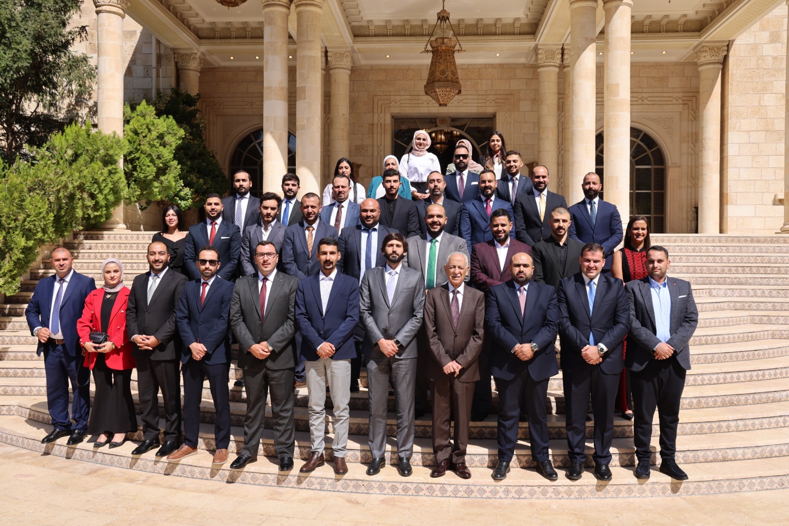 Madar Al-Saa Images 0.08281485621282259