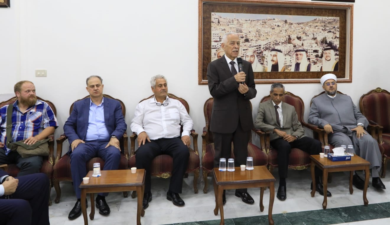 Madar Al-Saa Images 0.1383192079923845