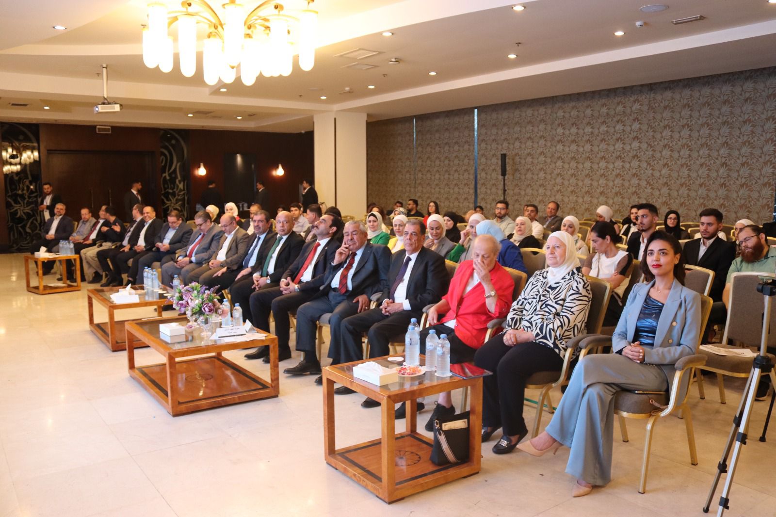 Madar Al-Saa Images 0.705390310992223