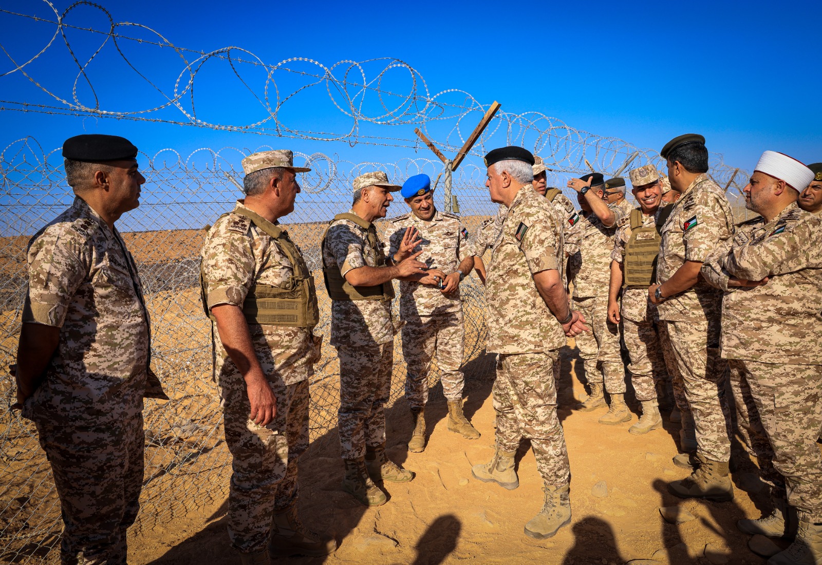 Madar Al-Saa Images 0.39203865765205315