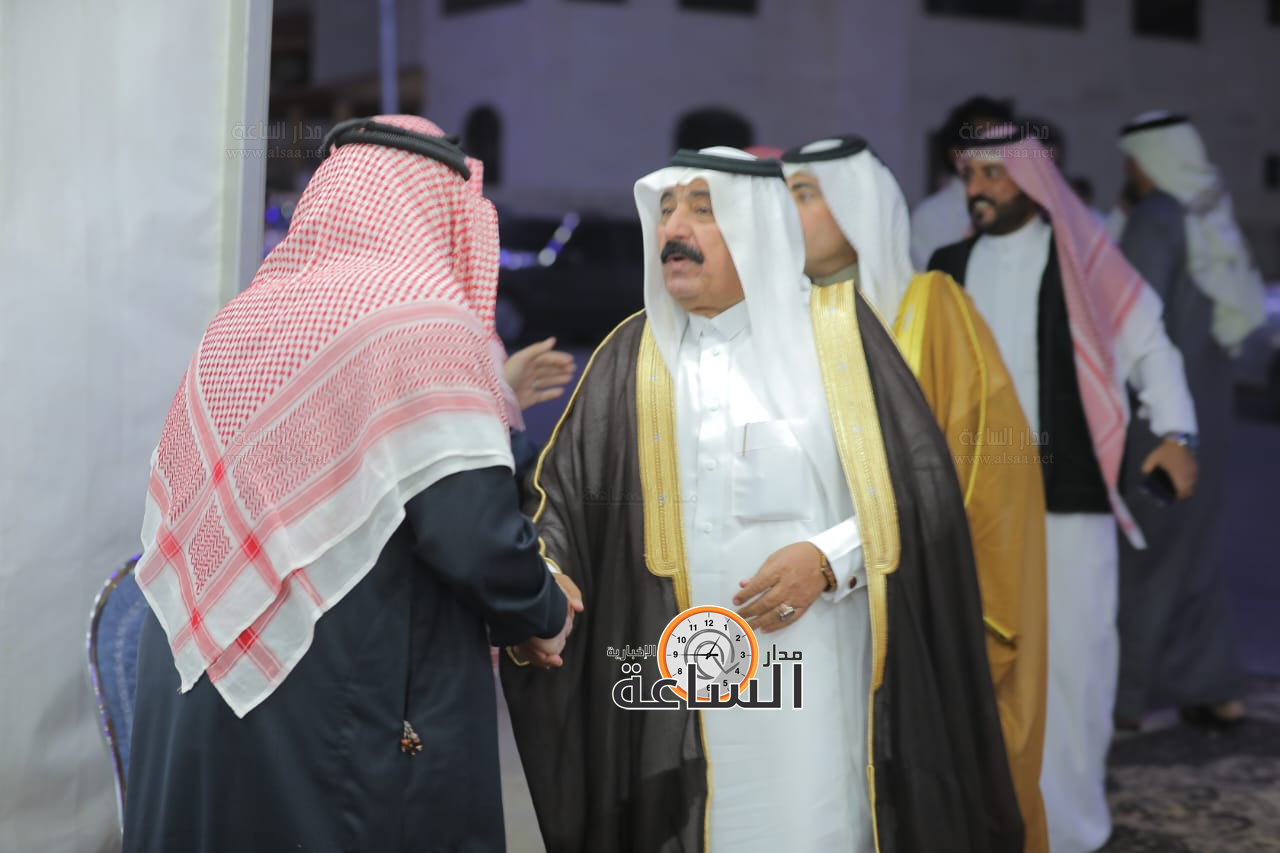 Madar Al-Saa Images 0.4998305374149423