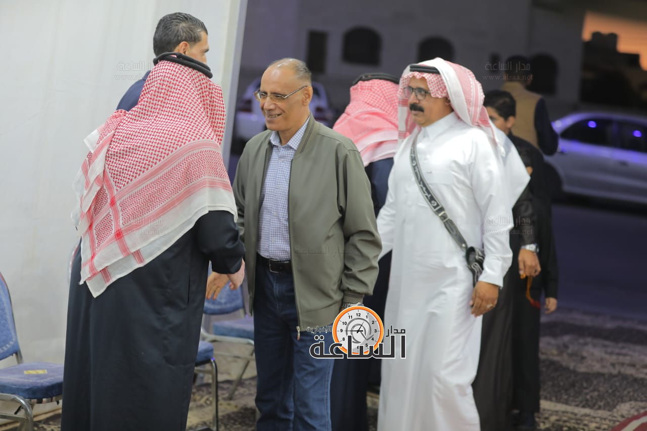 Madar Al-Saa Images 0.2487347875180954