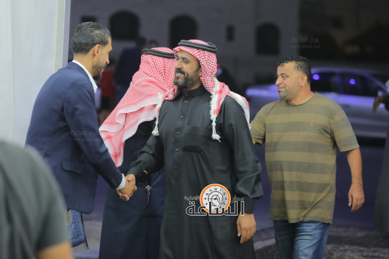 Madar Al-Saa Images 0.08758343882861985