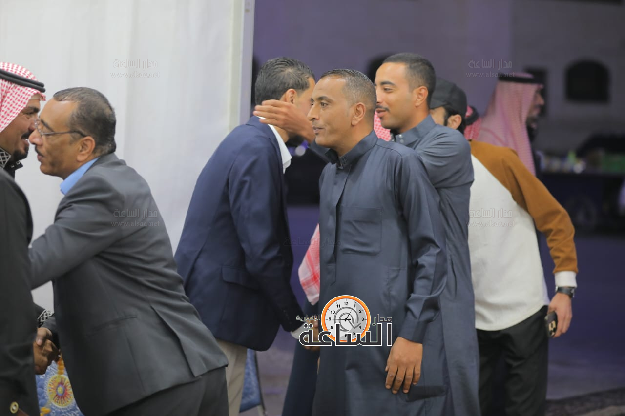 Madar Al-Saa Images 0.525344222188241