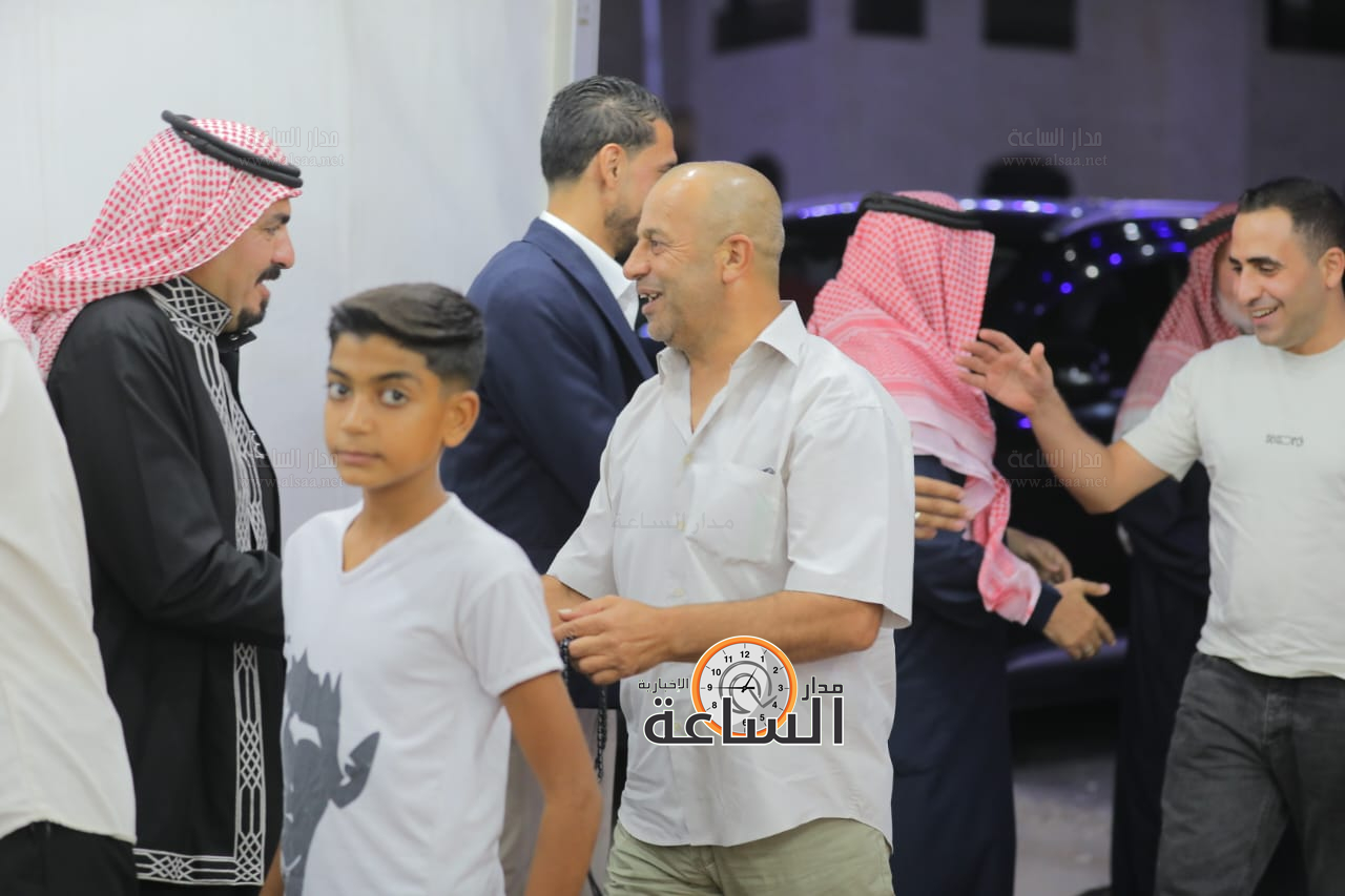 Madar Al-Saa Images 0.25187266923042473