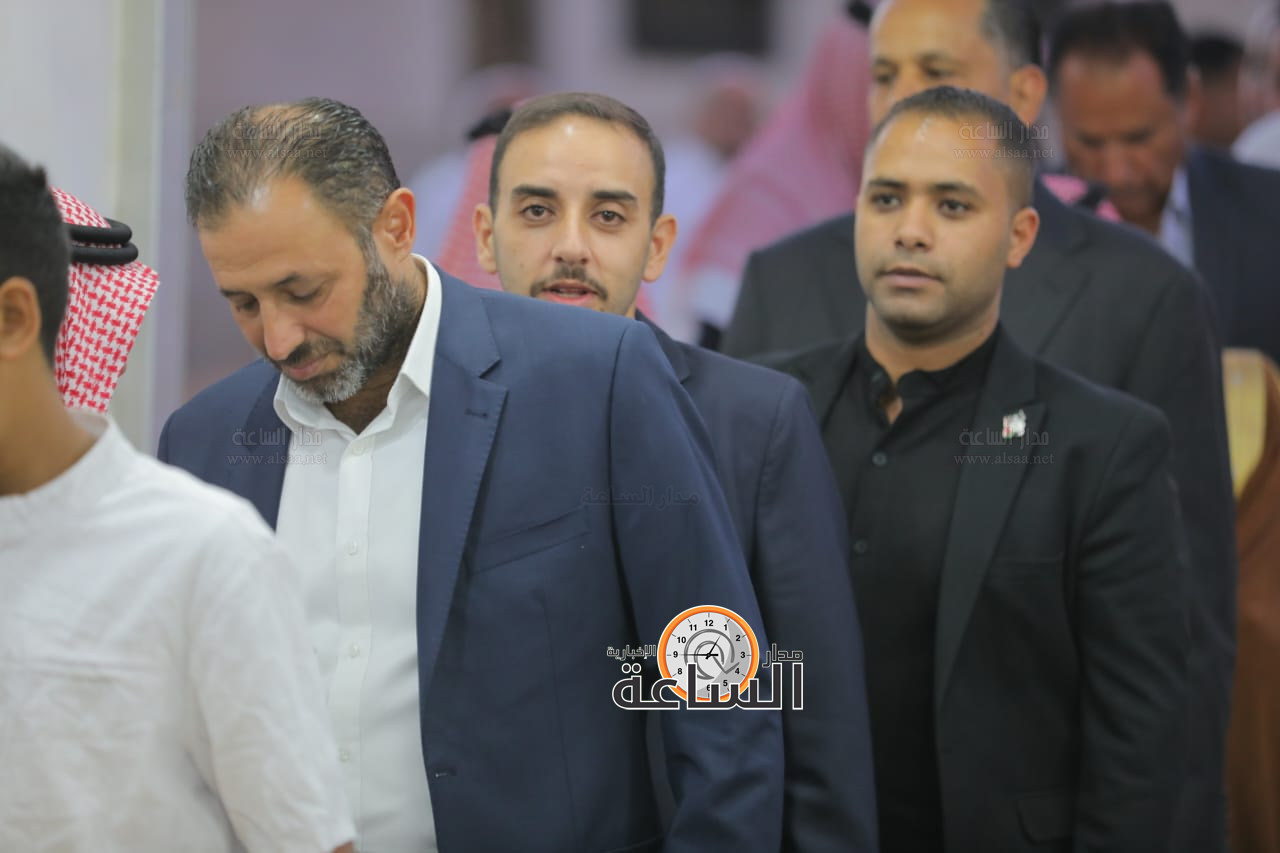 Madar Al-Saa Images 0.9893438264752161