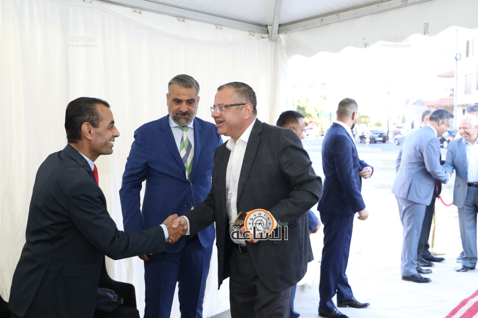 Madar Al-Saa Images 0.1668658276087327