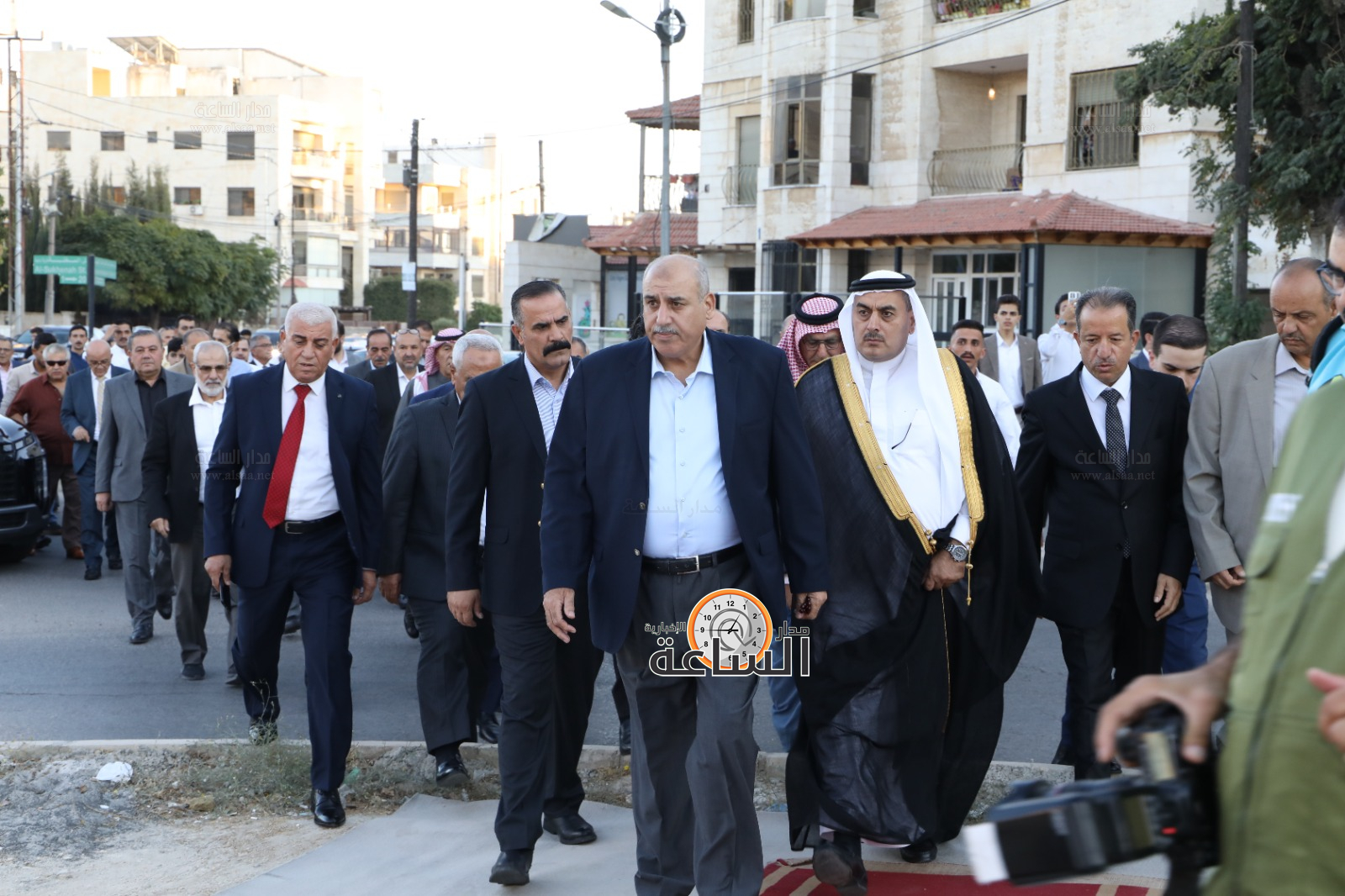 Madar Al-Saa Images 0.8965589787002588