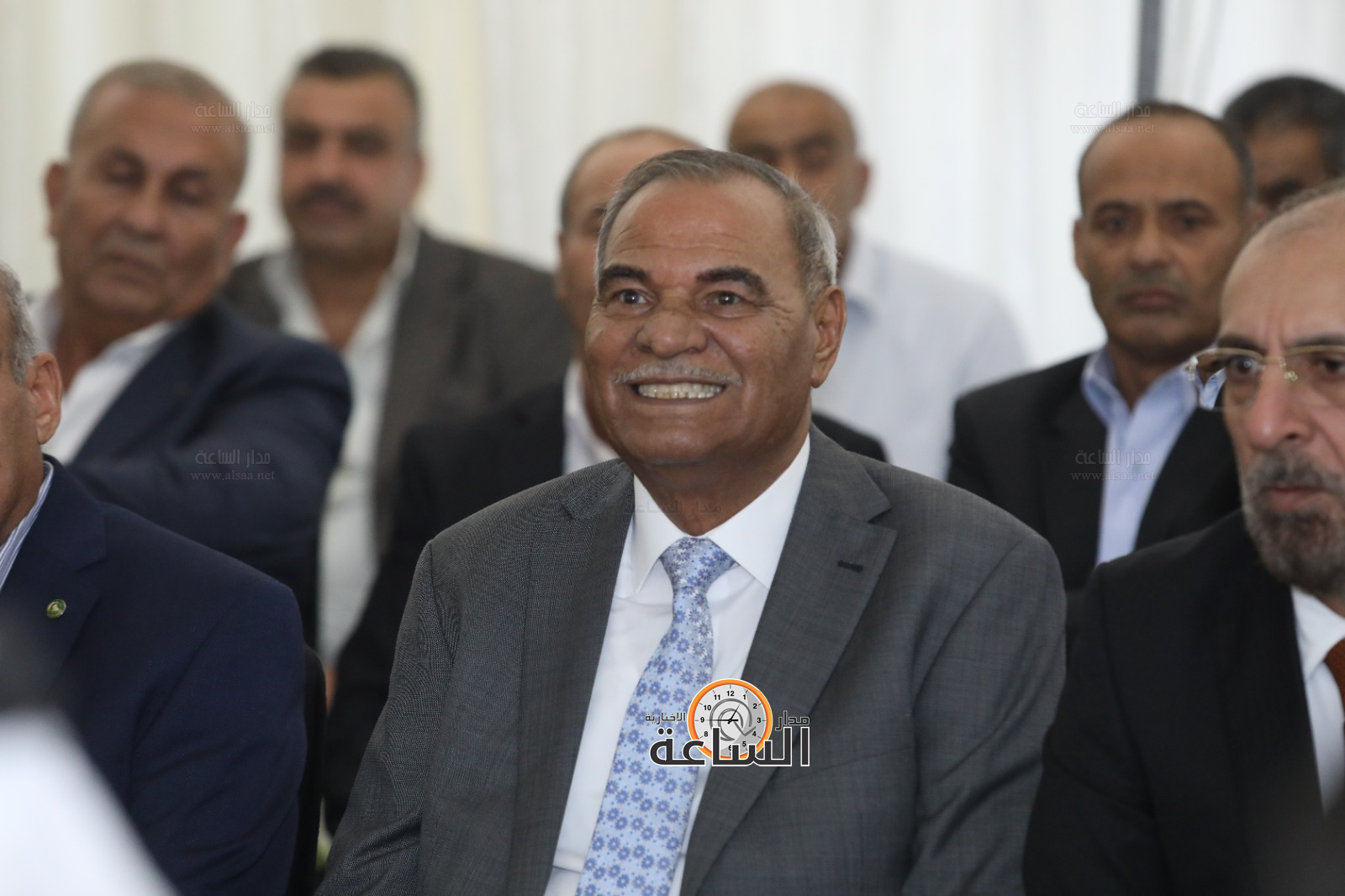 Madar Al-Saa Images 0.9832126192678217