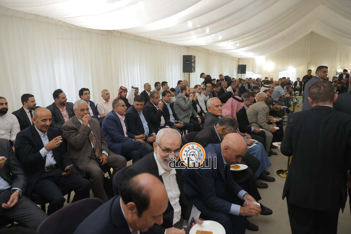 Madar Al-Saa Images 0.5746156211757574