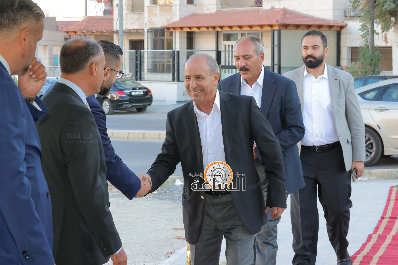 Madar Al-Saa Images 0.8958951878086534