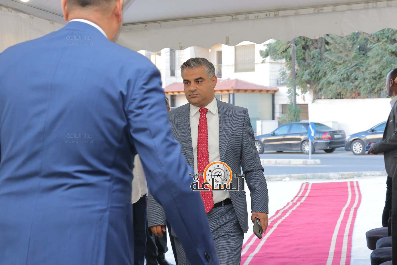 Madar Al-Saa Images 0.9140358856377349