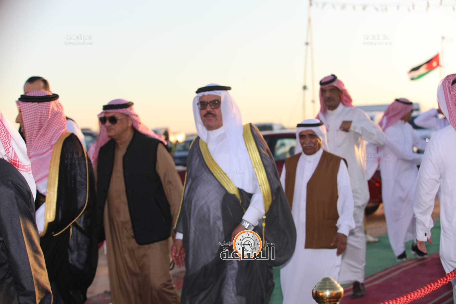 Madar Al-Saa Images 0.5694099371906949