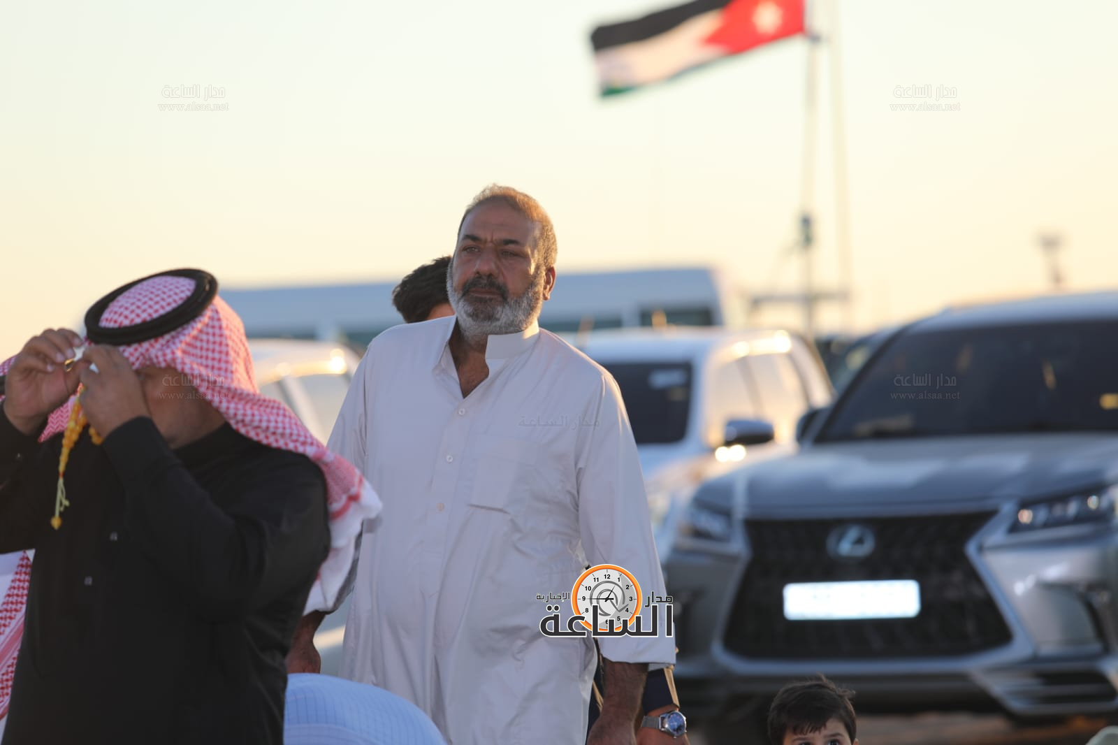 Madar Al-Saa Images 0.7253606537838109