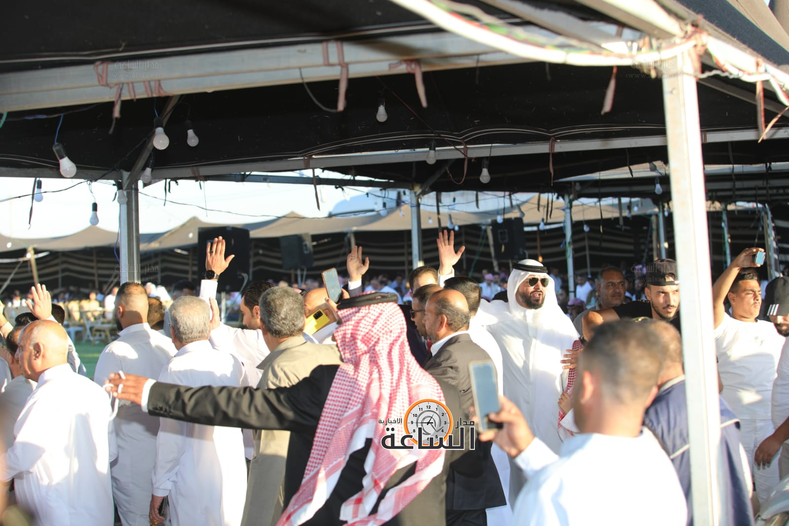 Madar Al-Saa Images 0.7328294464024716