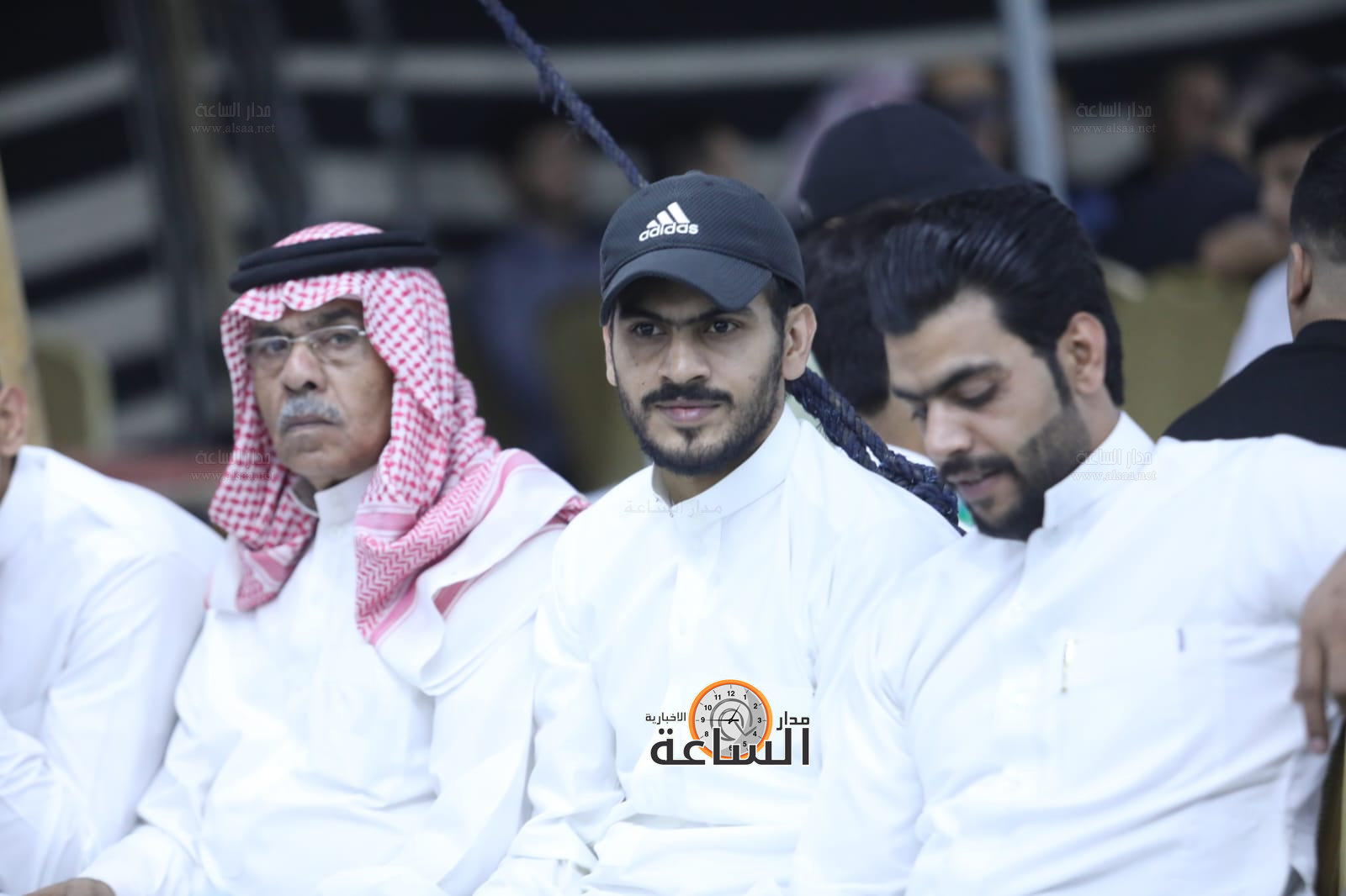 Madar Al-Saa Images 0.0103449255300323