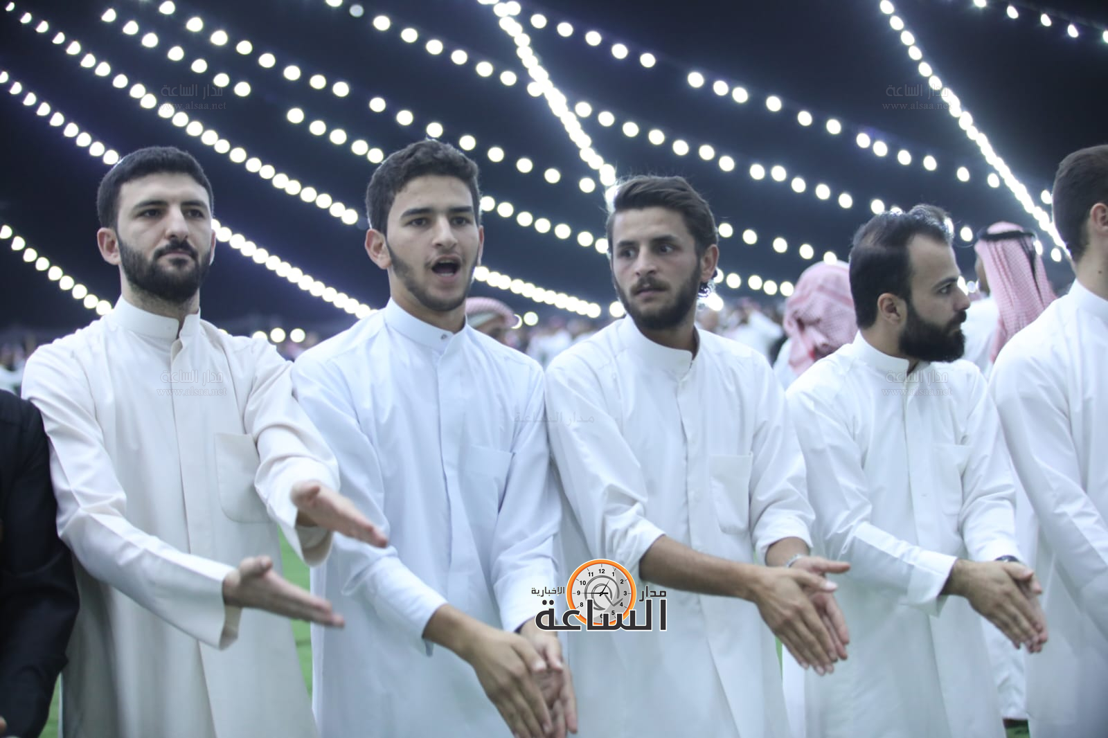 Madar Al-Saa Images 0.47347248918292295