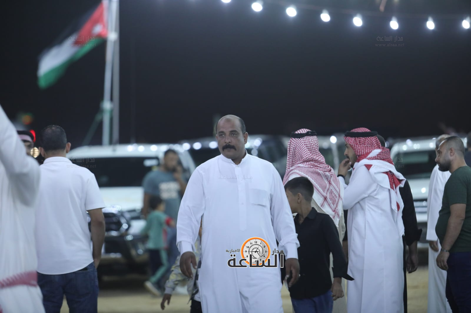 Madar Al-Saa Images 0.40202839309219285