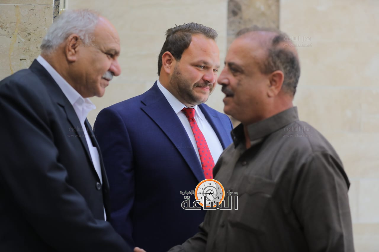 Madar Al-Saa Images 0.19452809906001556