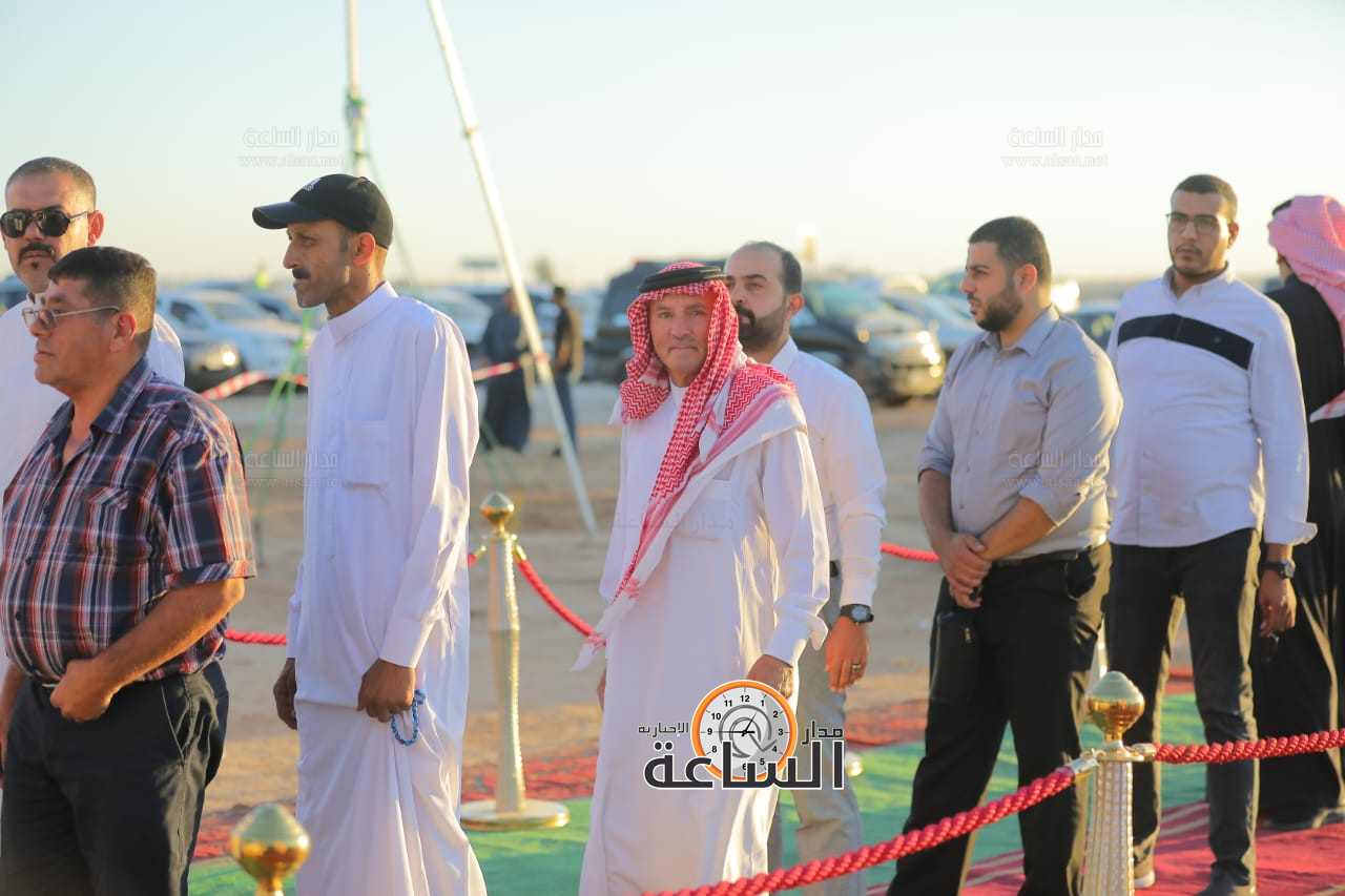 Madar Al-Saa Images 0.3855523234912237