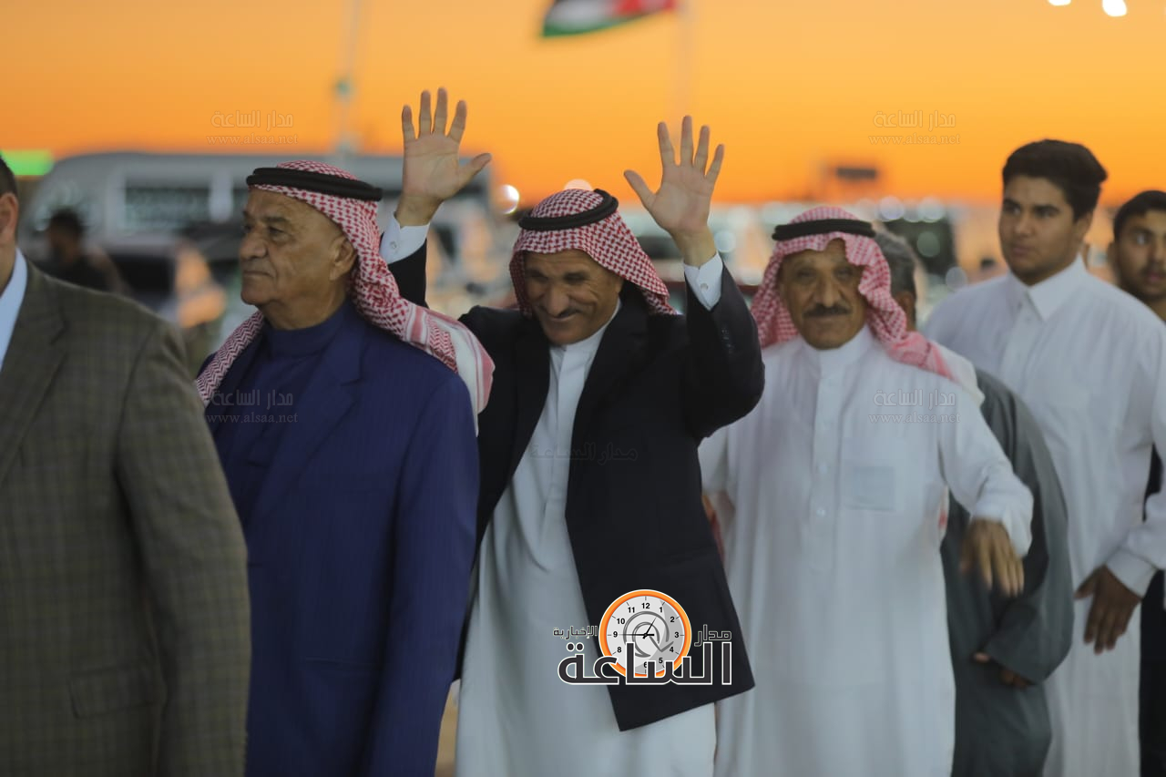 Madar Al-Saa Images 0.2504333172894999