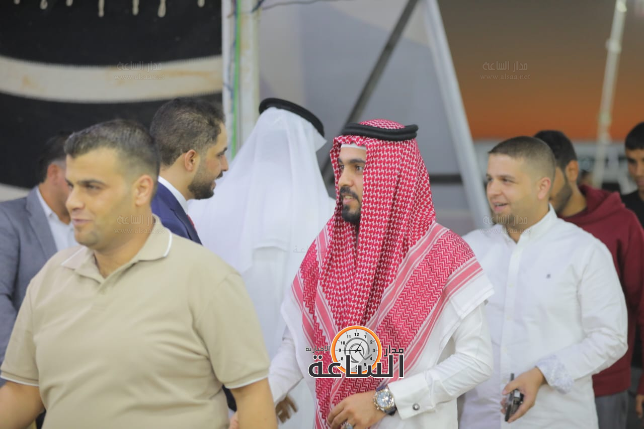 Madar Al-Saa Images 0.3268583001440175