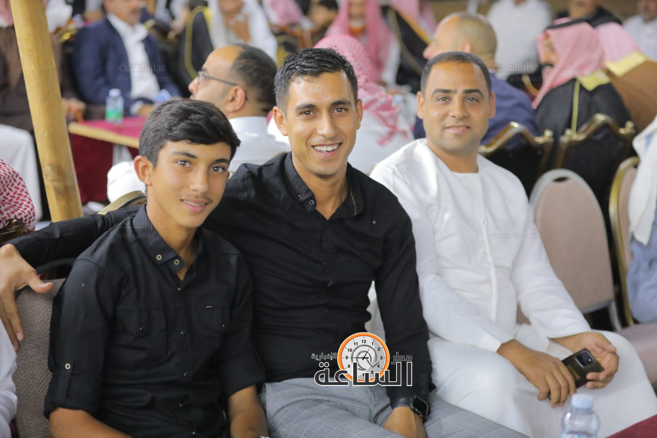 Madar Al-Saa Images 0.09965188892757326