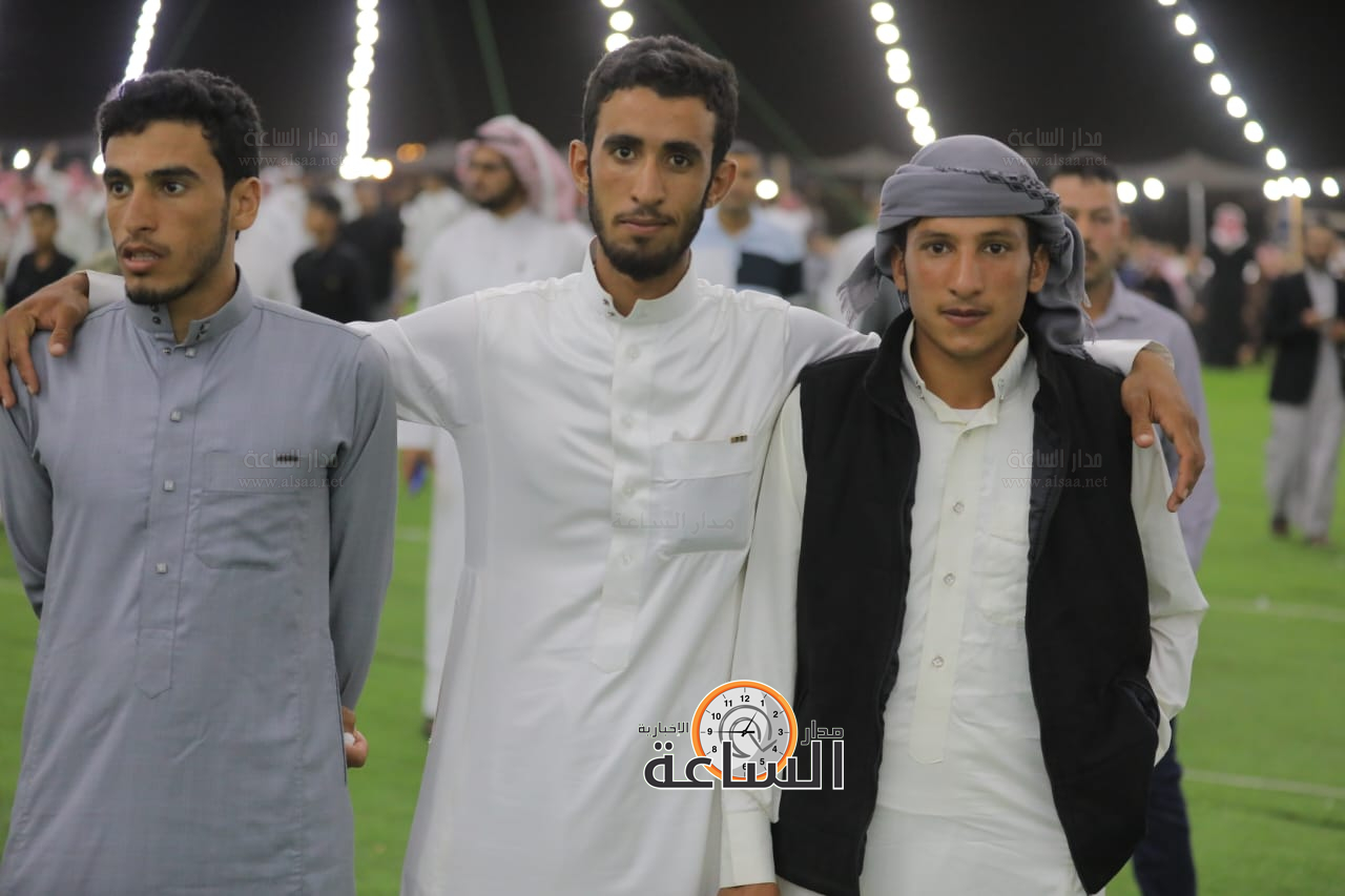 Madar Al-Saa Images 0.32909415545840703