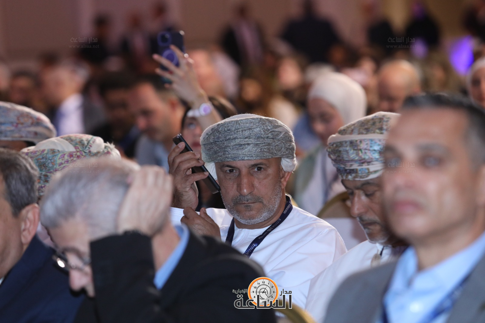 Madar Al-Saa Images 0.9818045160231772