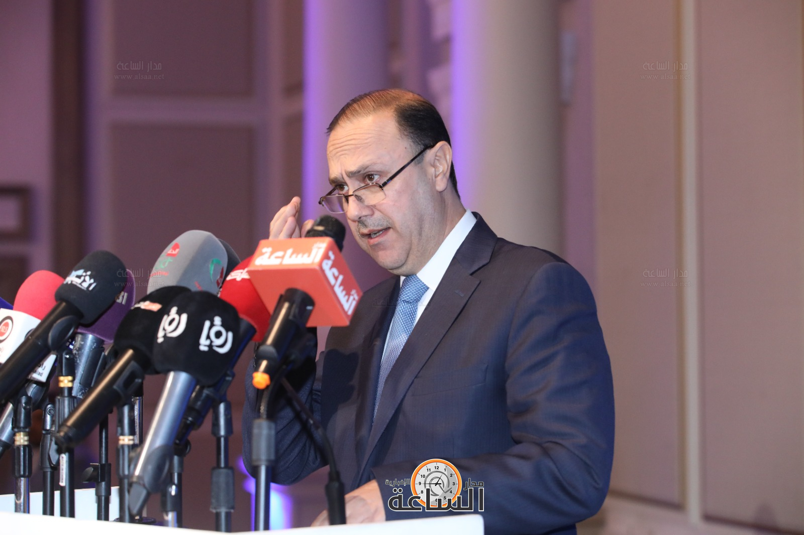 Madar Al-Saa Images 0.3940641816018935