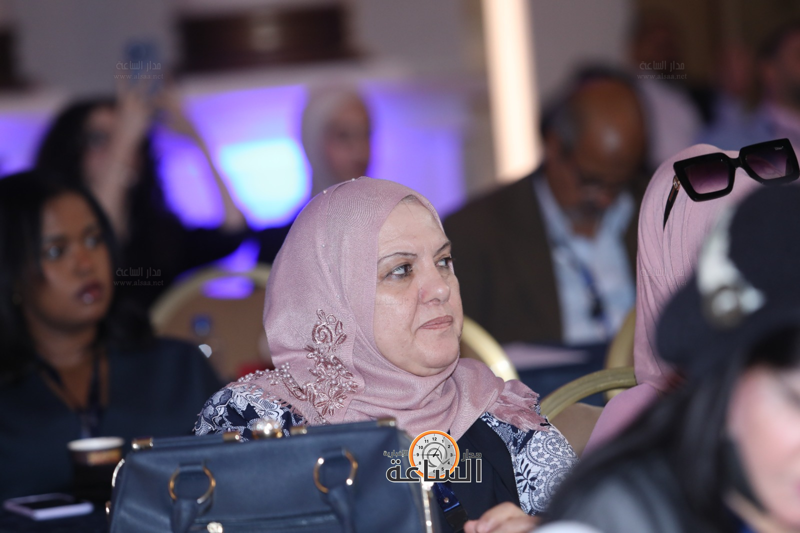 Madar Al-Saa Images 0.7950808867976125