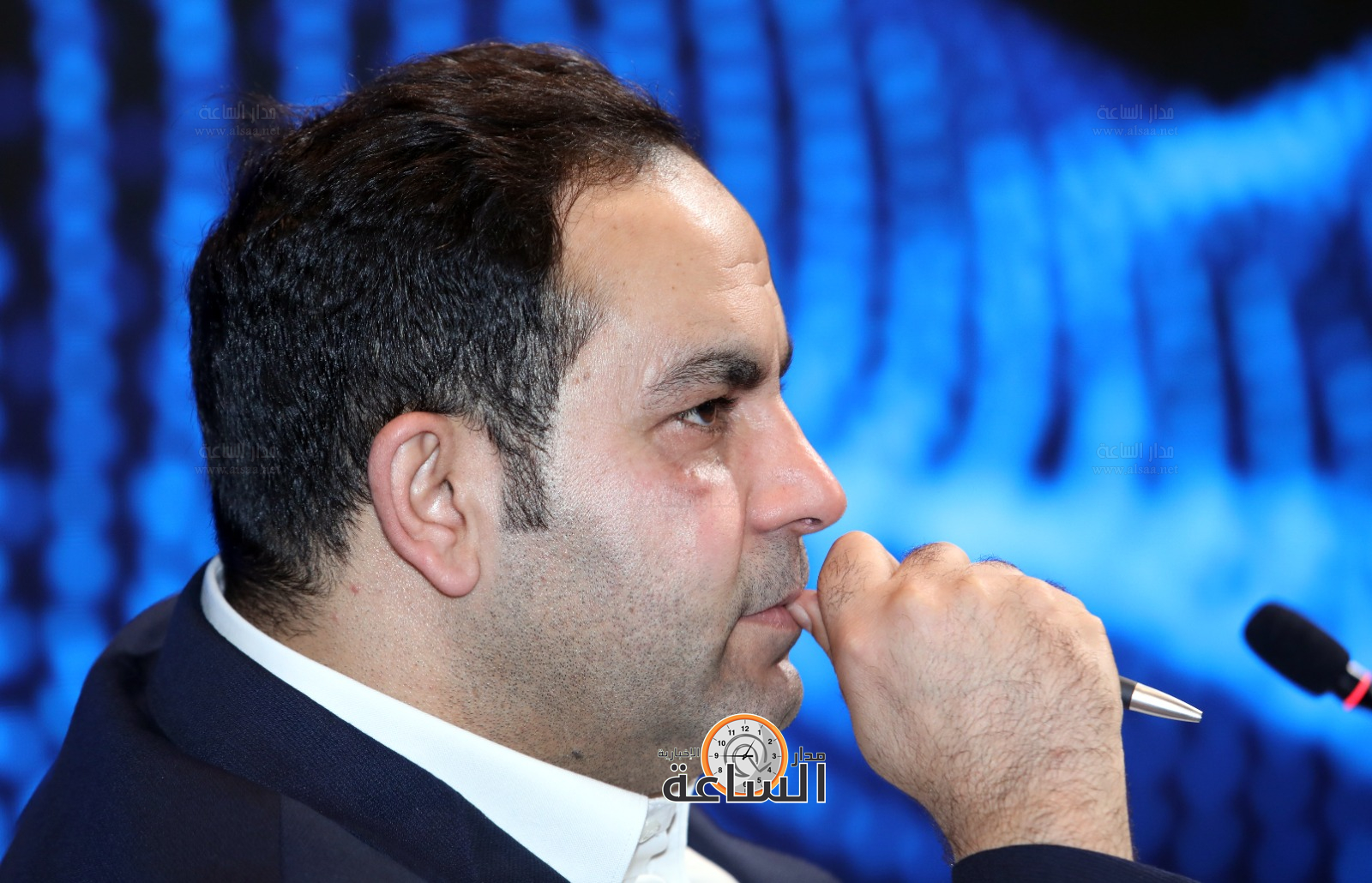 

الاعلامي عامر الرجوب

