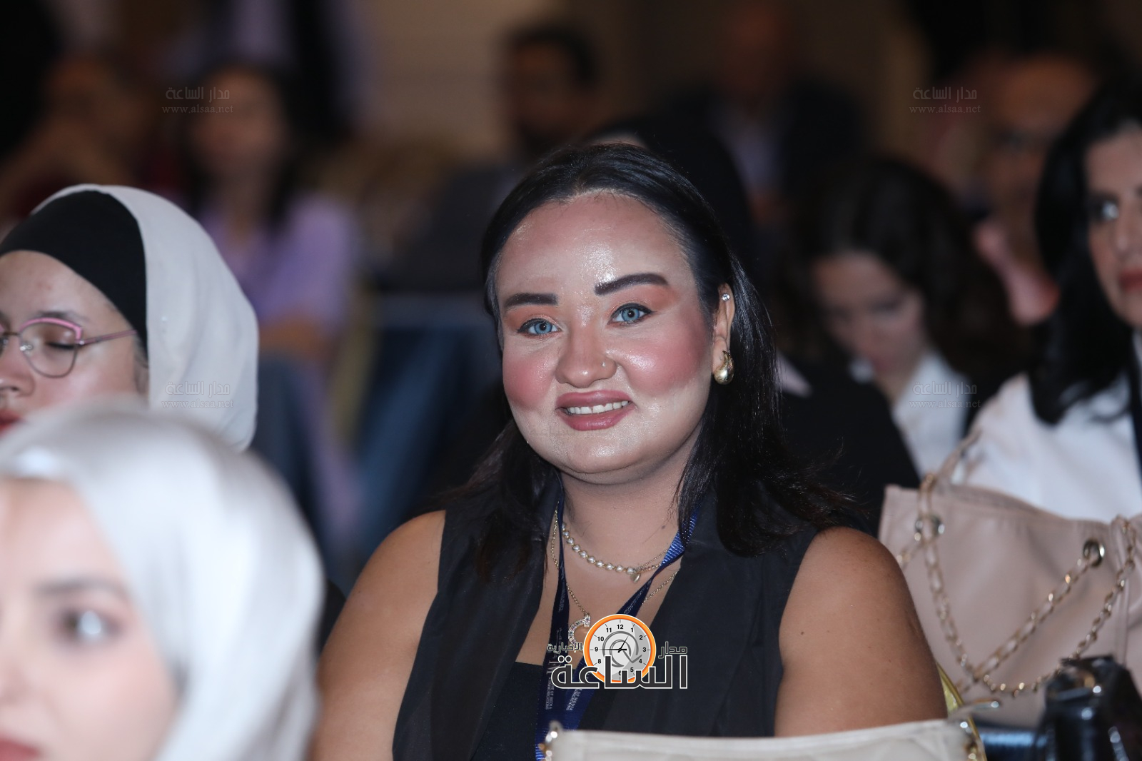 Madar Al-Saa Images 0.6434442842003942