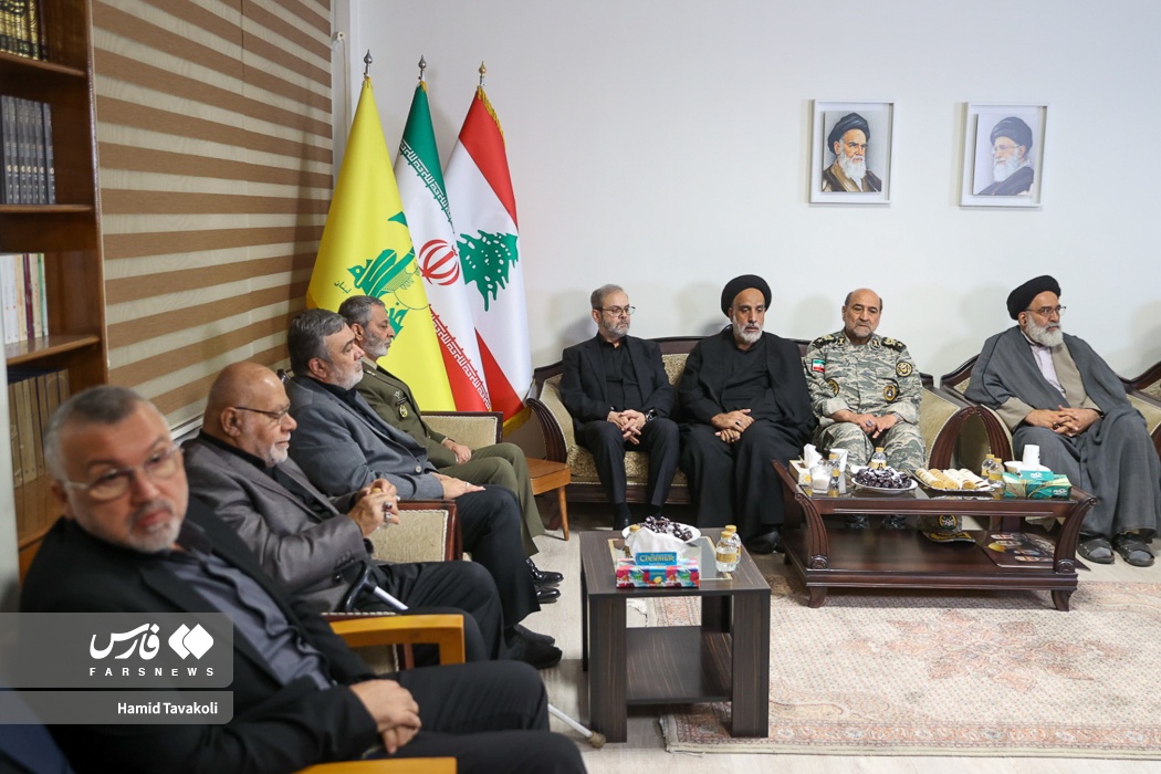 Madar Al-Saa Images 0.3612371297915167