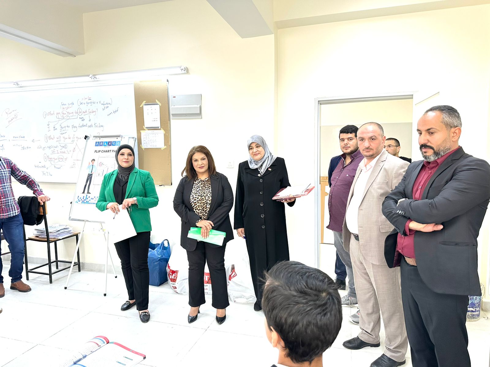 Madar Al-Saa Images 0.292350676847408