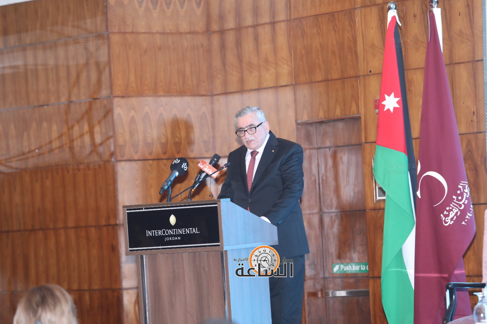 Madar Al-Saa Images 0.4125460049350014