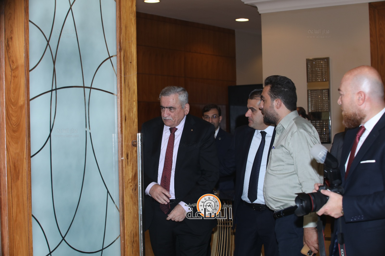 Madar Al-Saa Images 0.9591716753406947