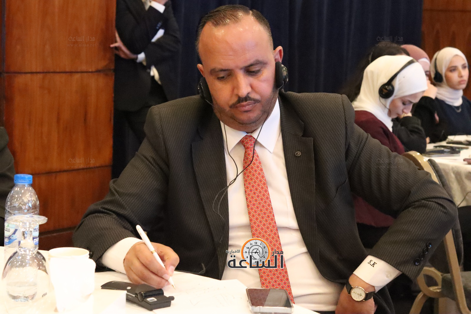 Madar Al-Saa Images 0.8440859525967292