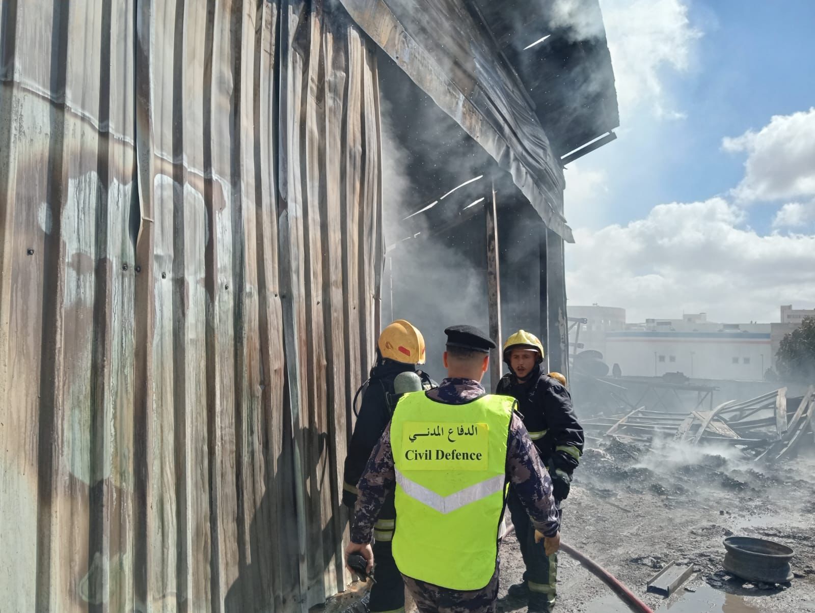 Madar Al-Saa Images 0.7723418615069264