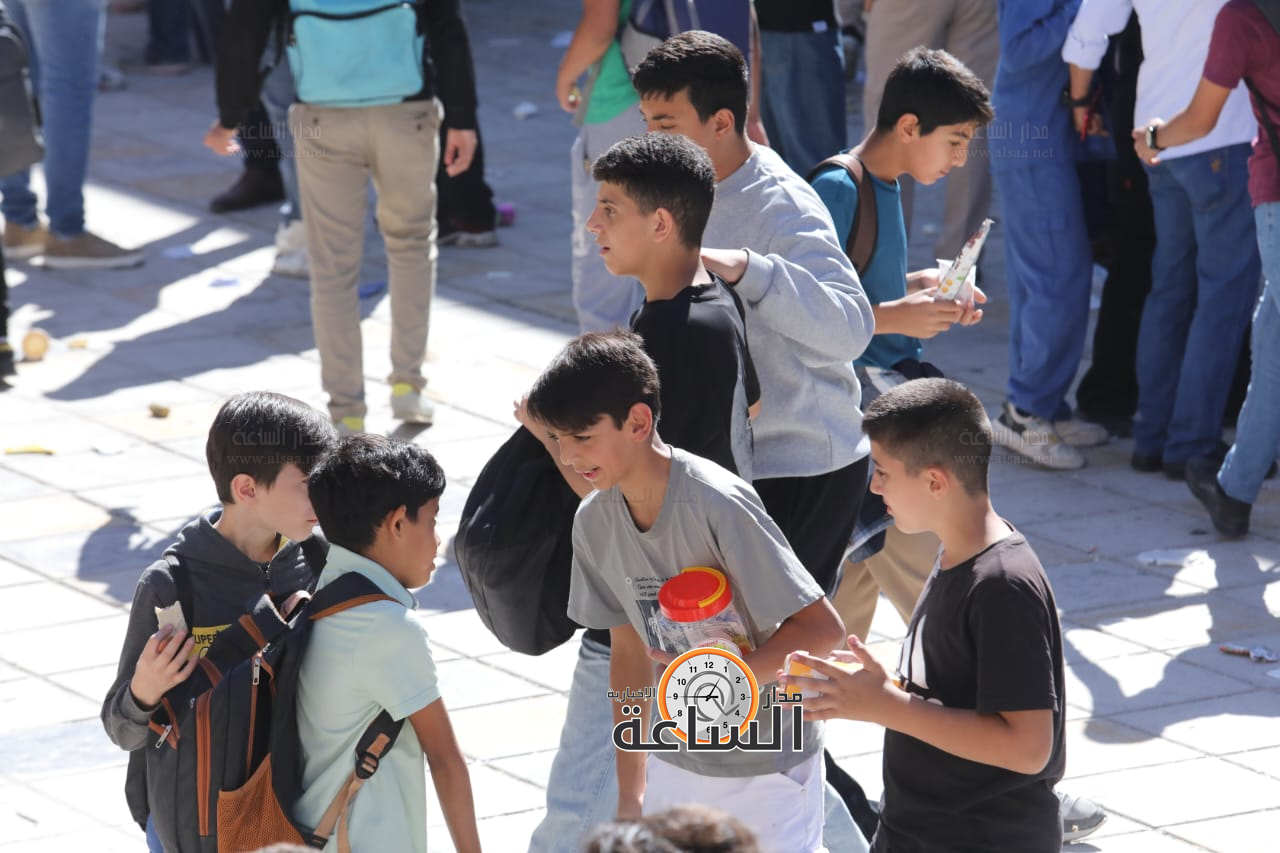 Madar Al-Saa Images 0.766461943358097