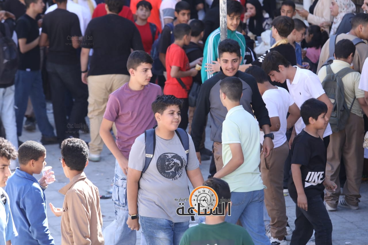 Madar Al-Saa Images 0.41193784891002627