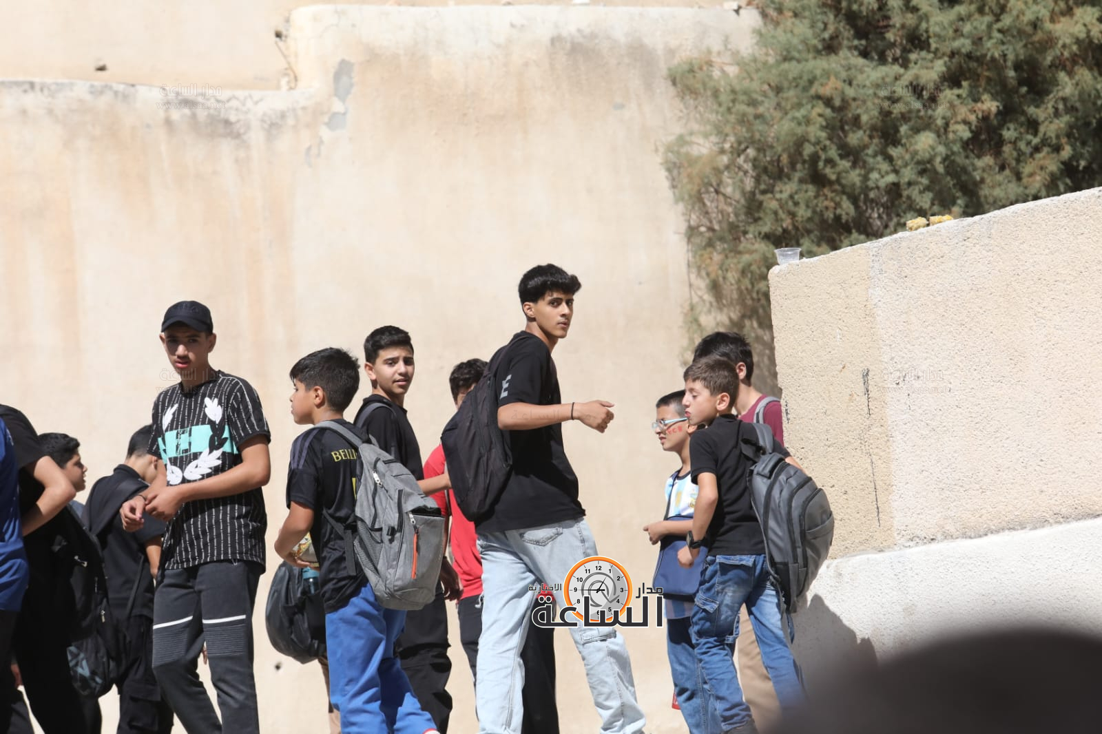 Madar Al-Saa Images 0.24872888075232913