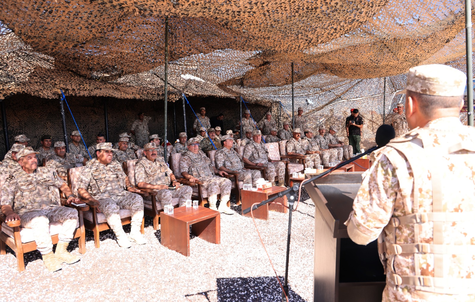 Madar Al-Saa Images 0.6802189347216878