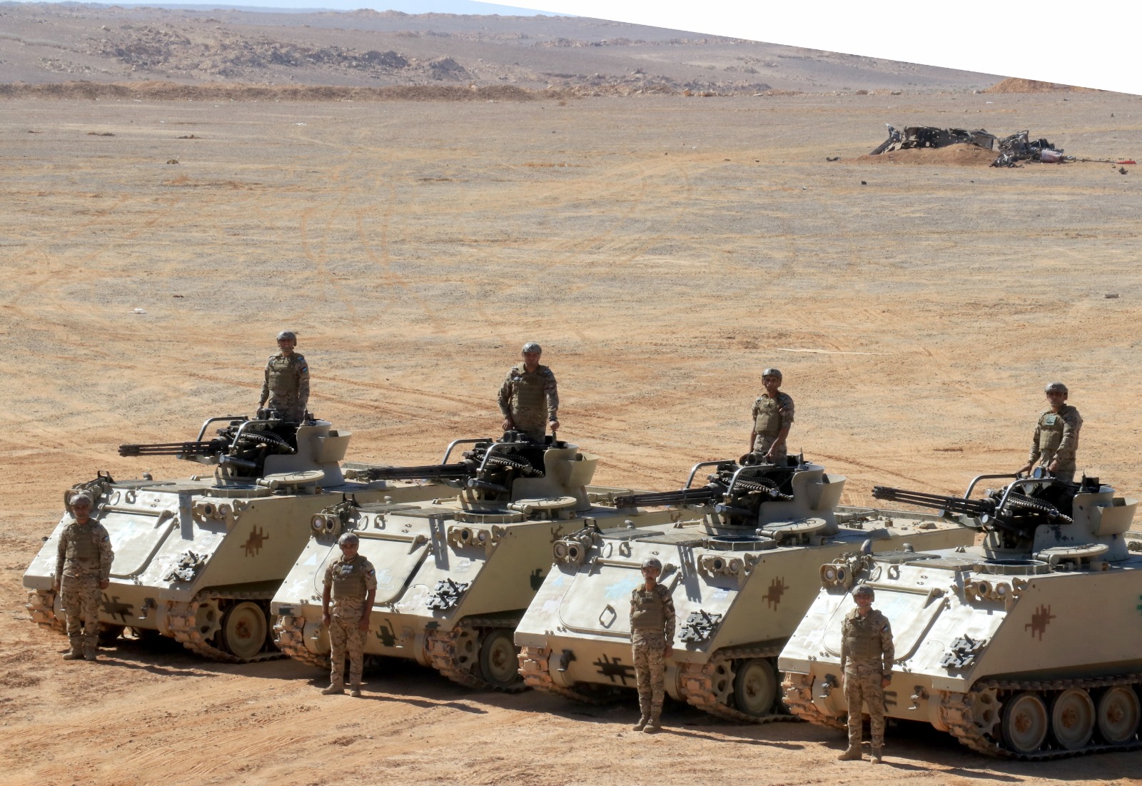 Madar Al-Saa Images 0.1442299517852368