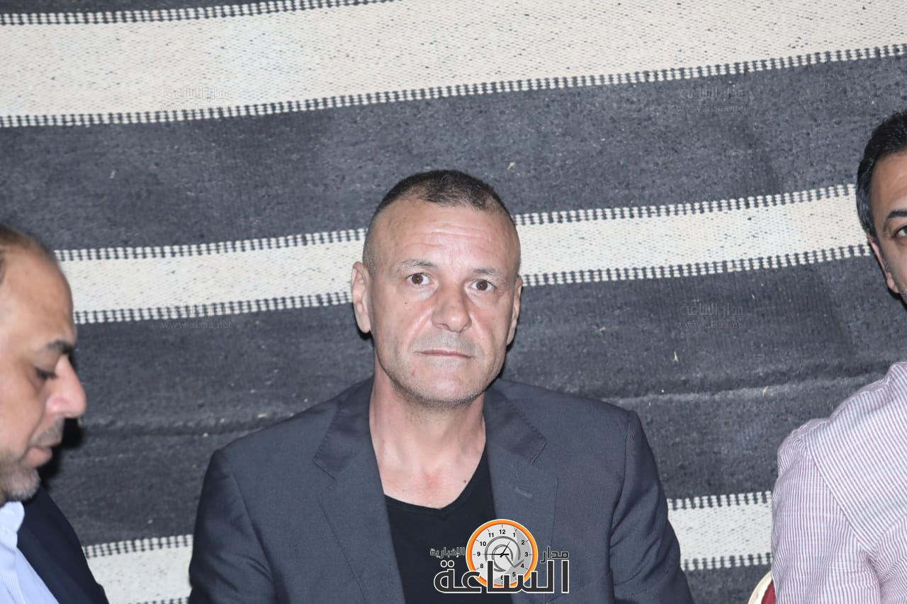 Madar Al-Saa Images 0.04887363557529745