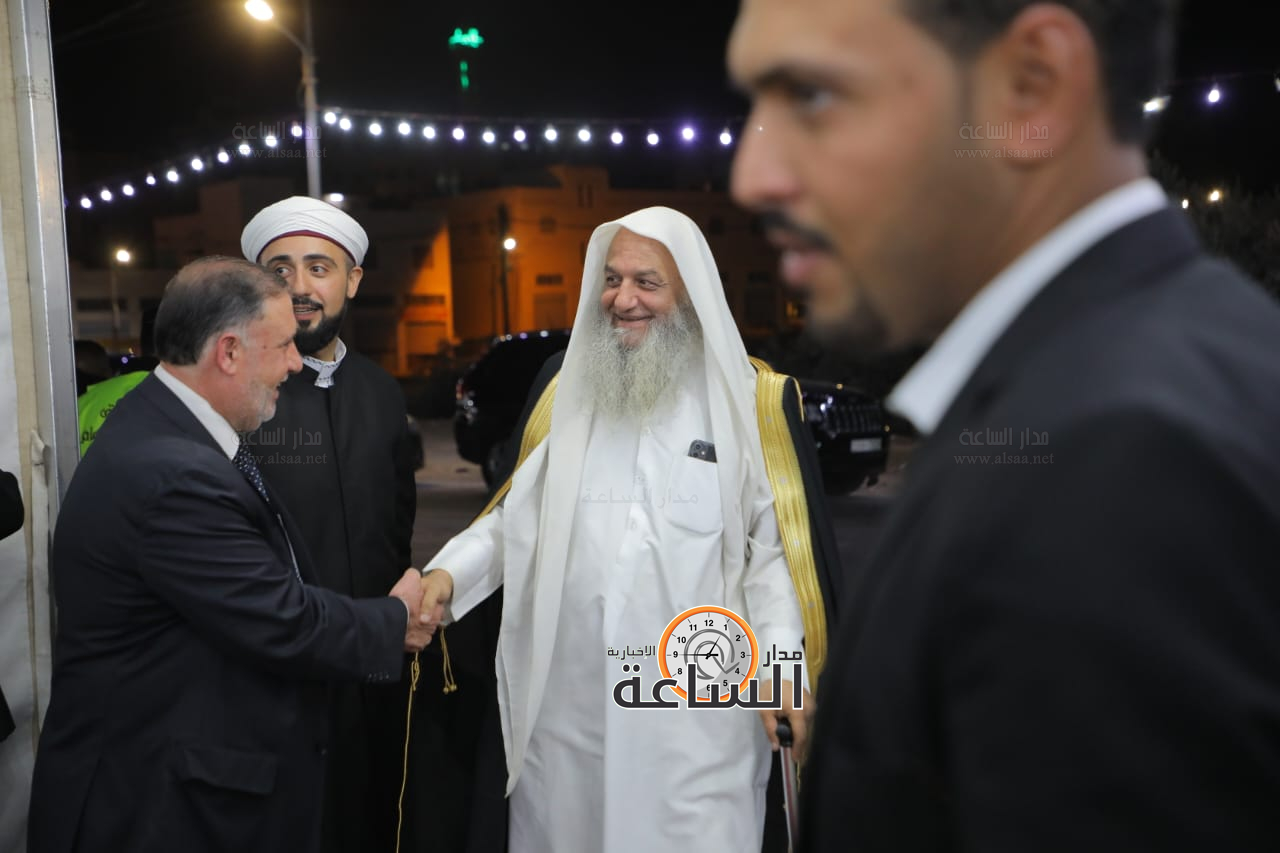 Madar Al-Saa Images 0.48855294010458783